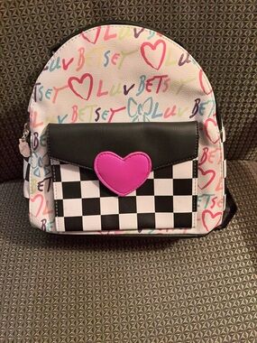 Betsey Johnson | Bags | Betsey Johnson Backpack Fashion 1  display picture 1
